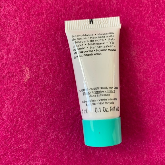 CLARINS RE-Charge Sleep Mask - Picture 3 of 4